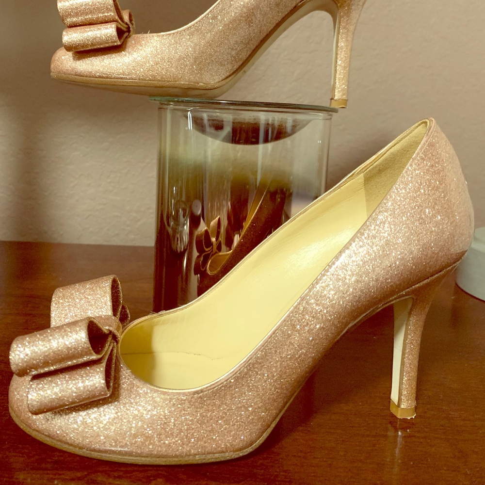 Blueish pink Kate spade glider pumps